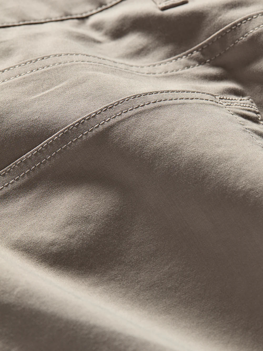 Faherty Movement Pant - Fossil