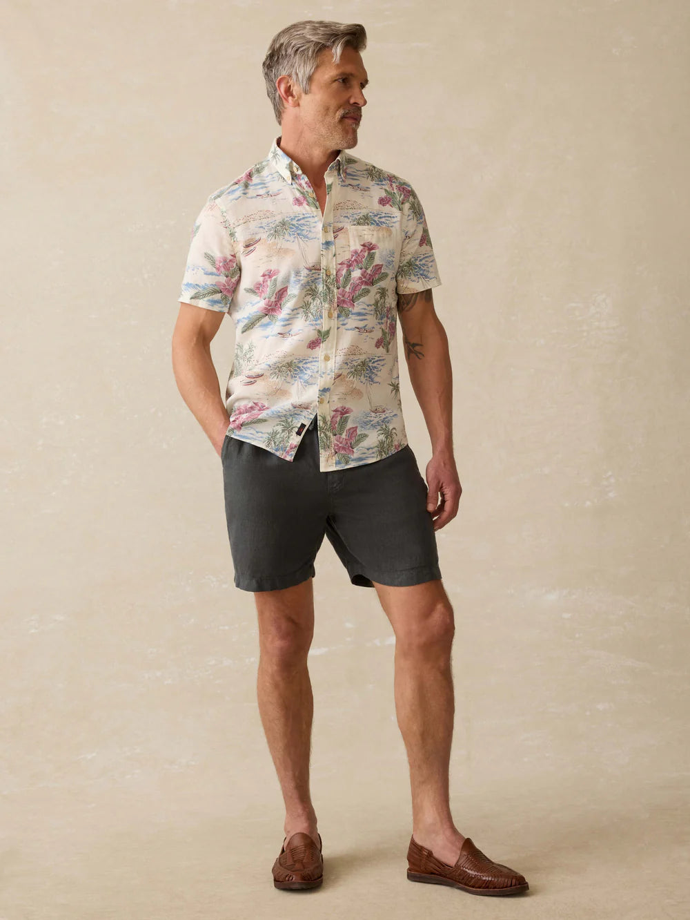 Short-Sleeve Breeze Shirt - Molokai Scenic Tropical