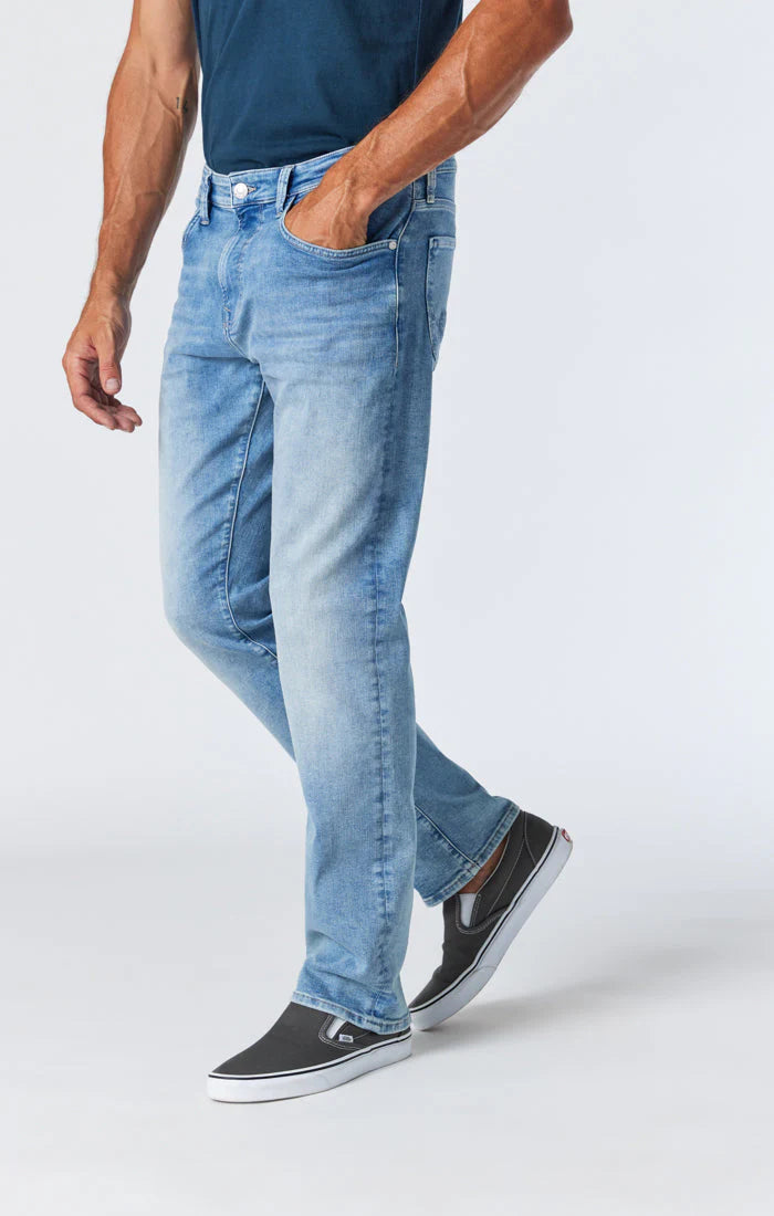 Zach Straight Leg Jean - Light Feather Blue